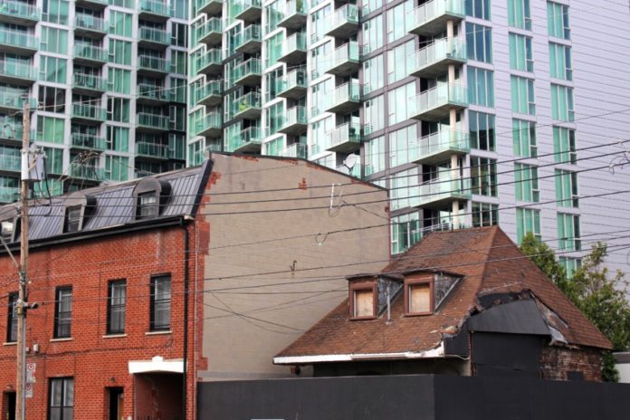 6ca.gentrificationmarie_BrieredelaHosseraye1_900_600_90